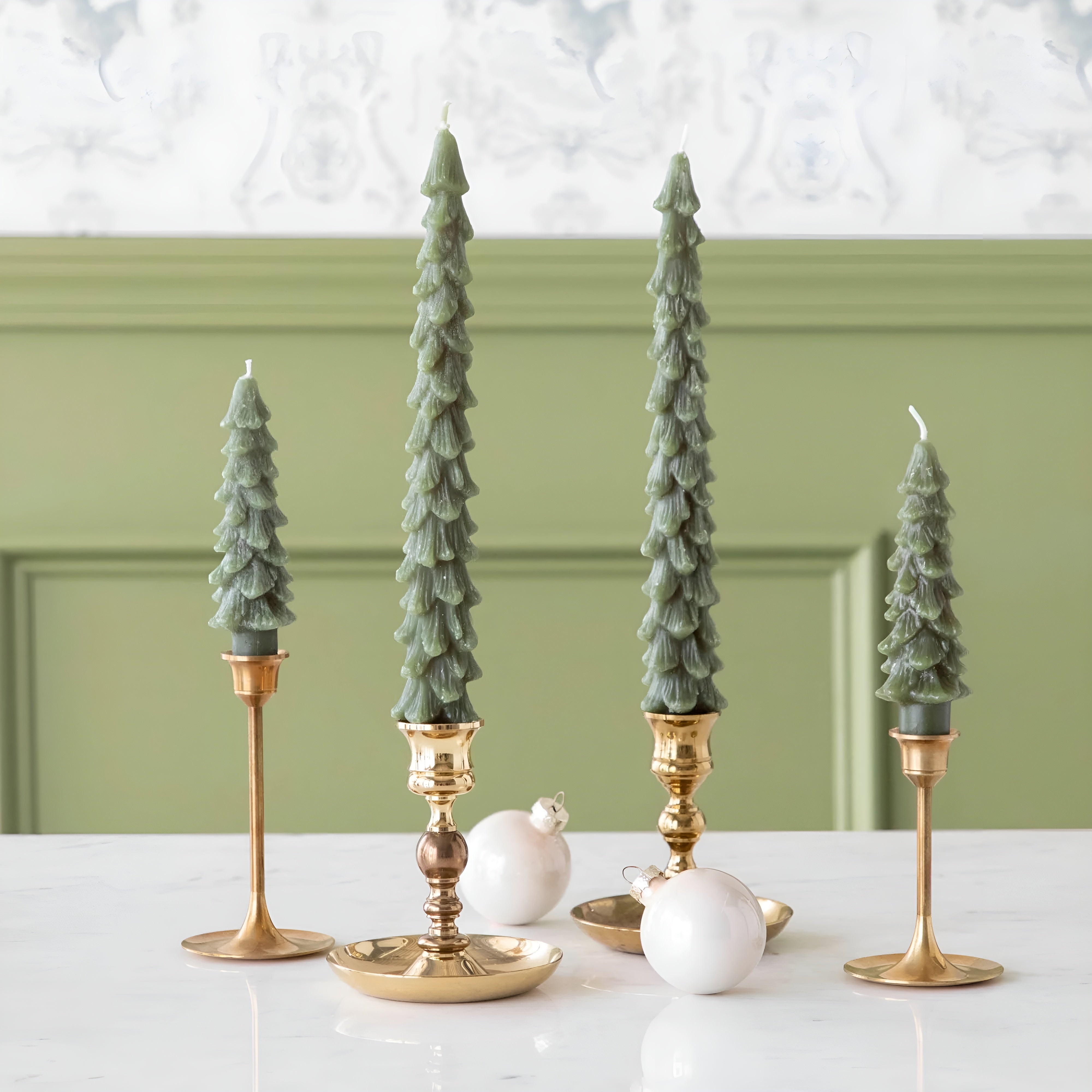 EverGlow – Green Christmas Tree Flameless LED Taper Candles for Holiday Home Decoration