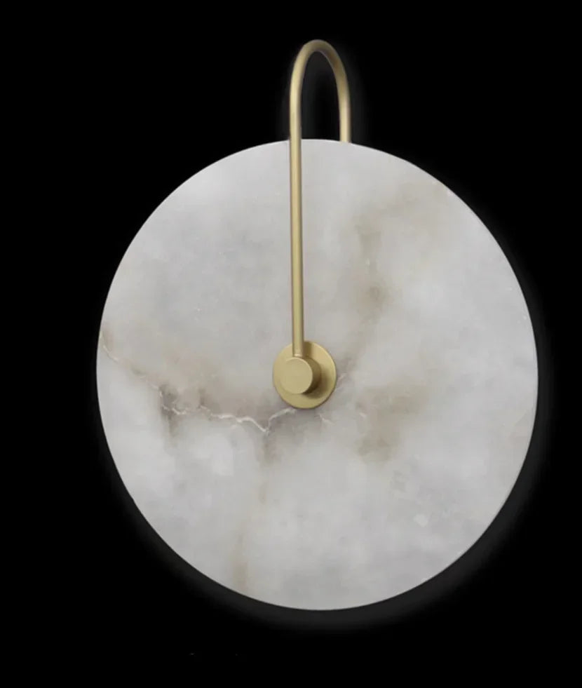 LumeRock – Marble and iron LED wall lamp in black & gold (D22–32cm)