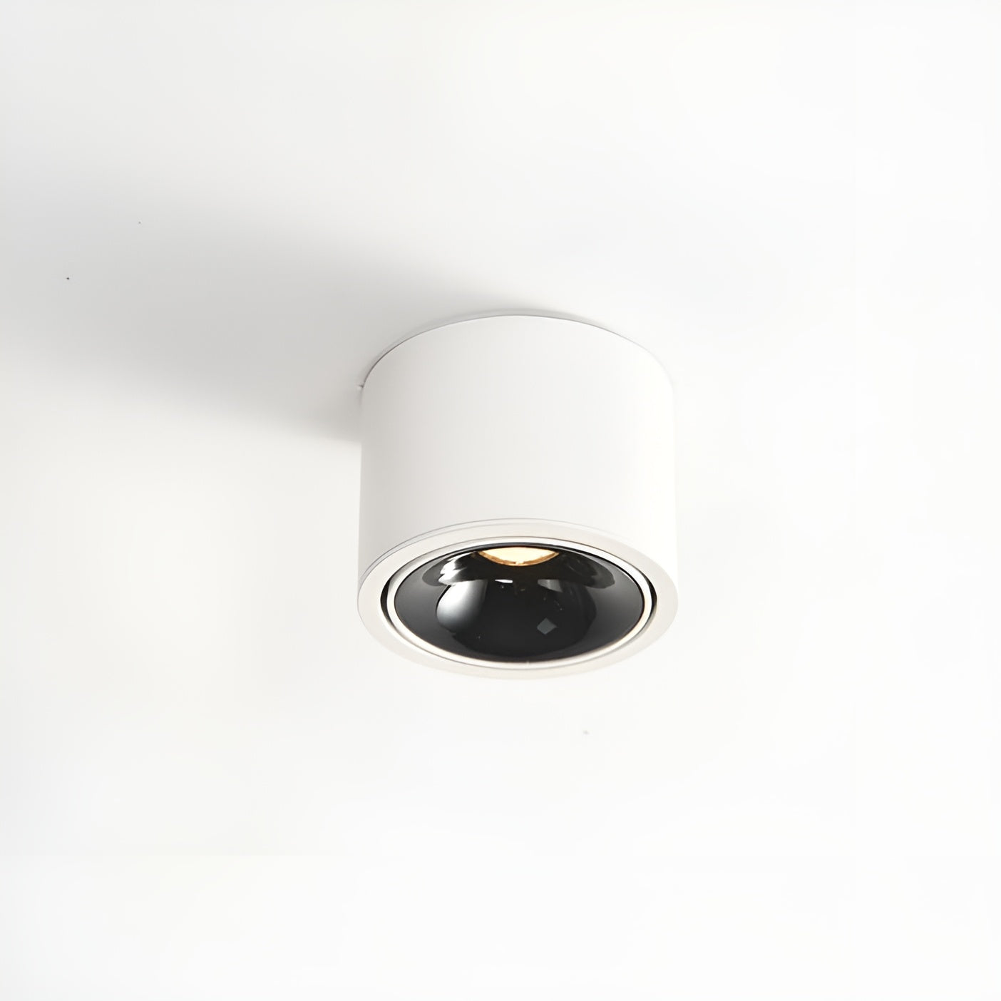 LumoCircle – Modern Minimalist Adjustable LED Round Spotlight