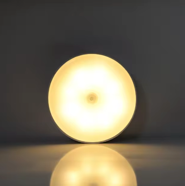 AuraSenso – Motion sensor LED night light with USB recharge