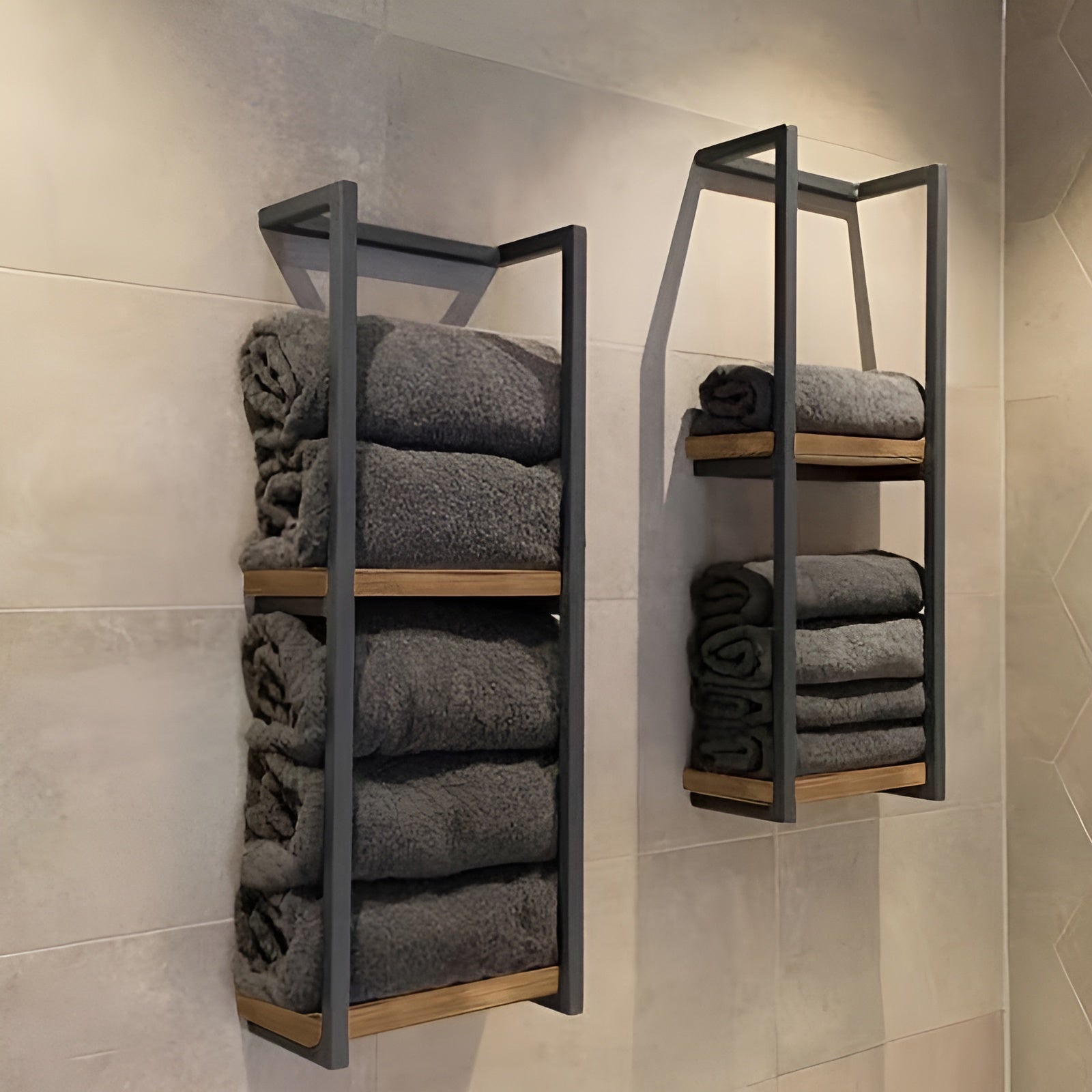 TidySpace – Space-Saving Towel Rack for a Stylish and Organized Bathroom