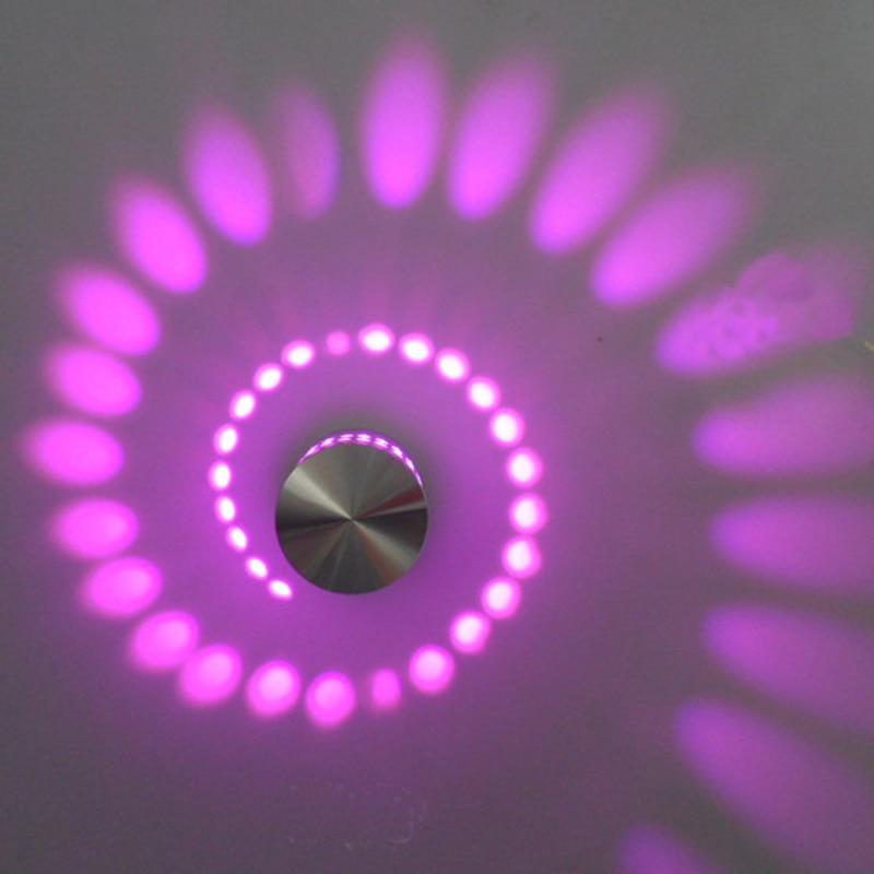 LumiSwirl – Sculptural LED Ceiling Light for a Modern Glow