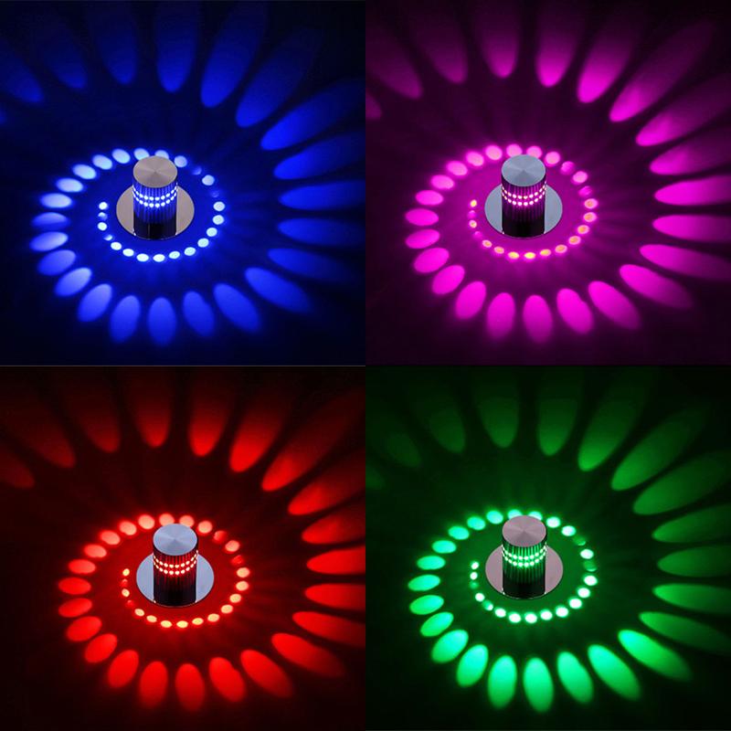LumiSwirl – Sculptural LED Ceiling Light for a Modern Glow