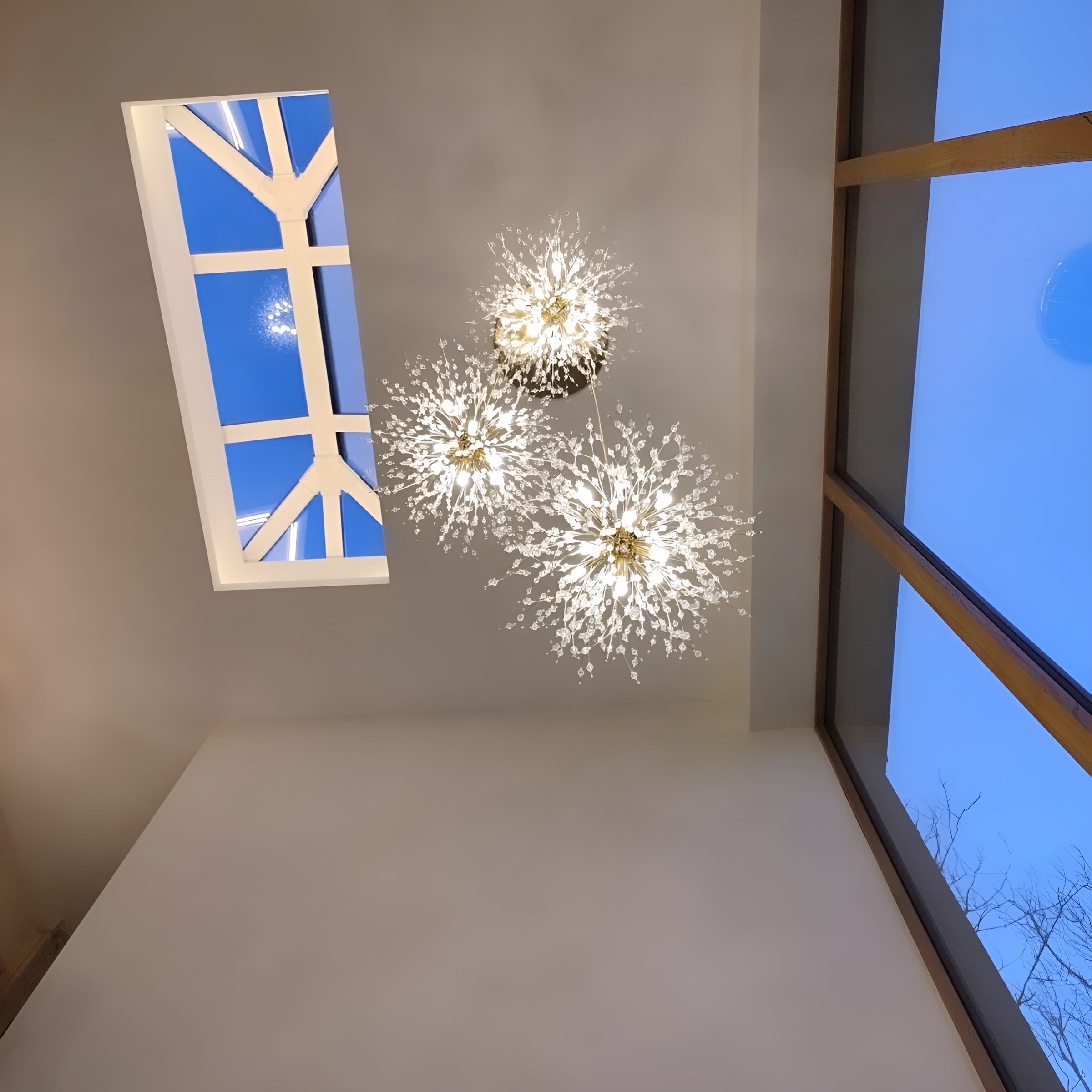 NovaGlow – 24/40-Light Large Brass Sputnik Firework Chandelier