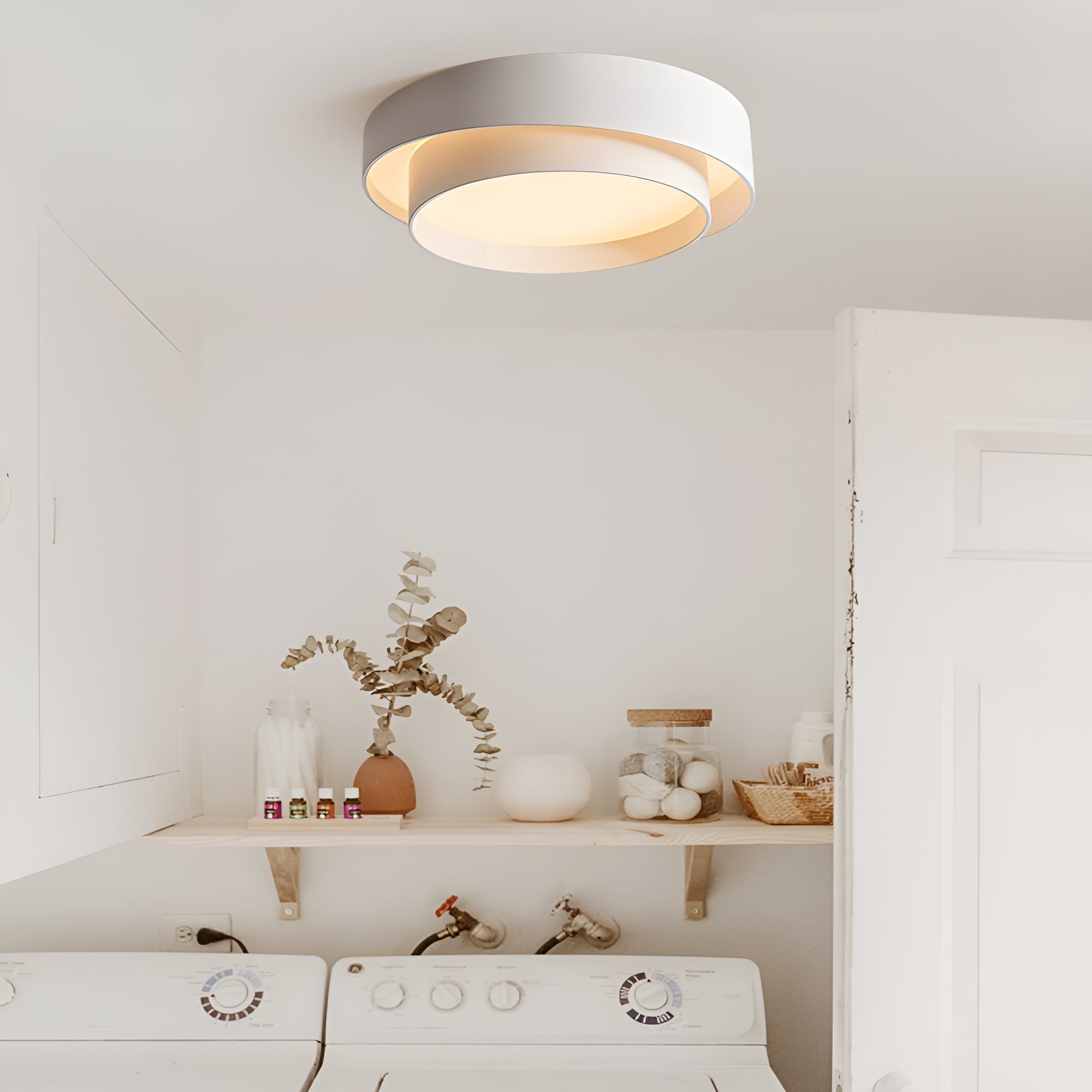 LumoNest – Modern Concentric Rings Flush Mount Ceiling Light for Bedrooms, Hallways & Living Spaces