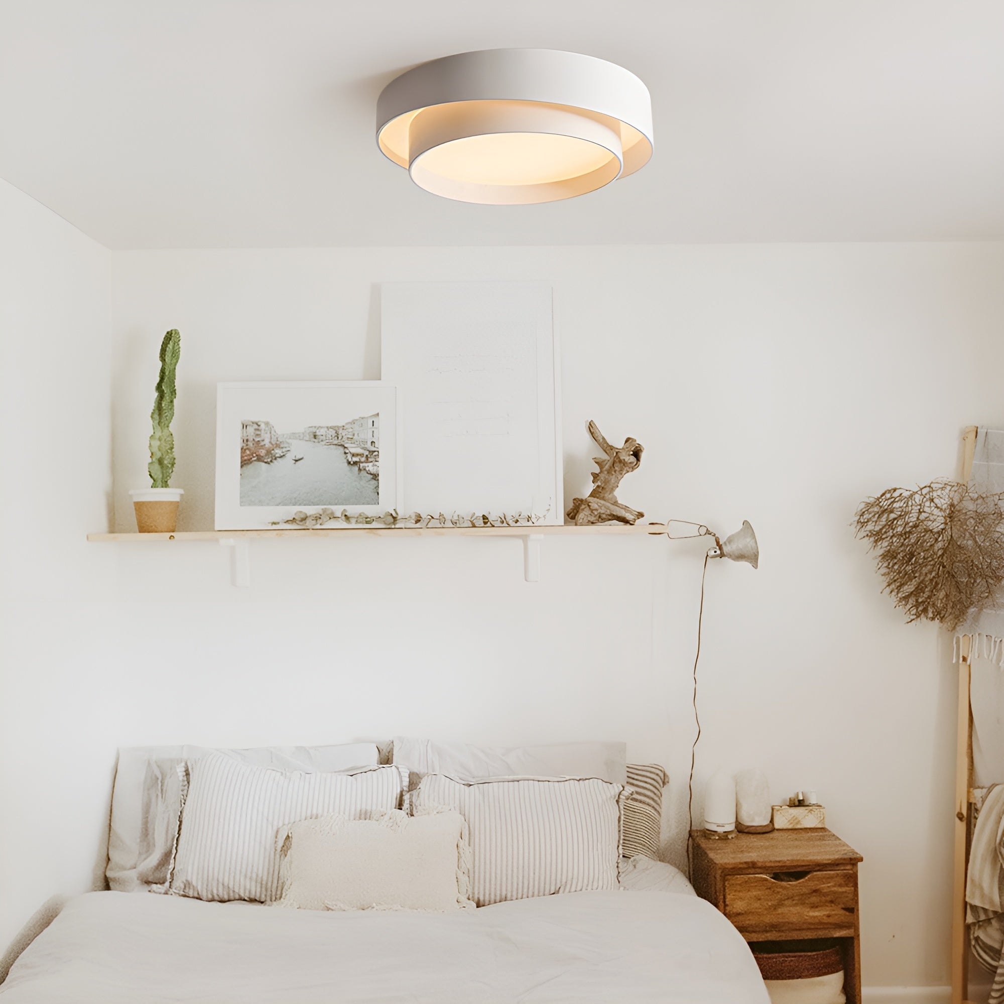 LumoNest – Modern Concentric Rings Flush Mount Ceiling Light for Bedrooms, Hallways & Living Spaces
